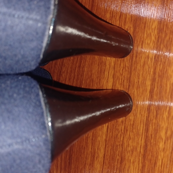 NINE WEST SIZE 8M - Picture 3 of 7